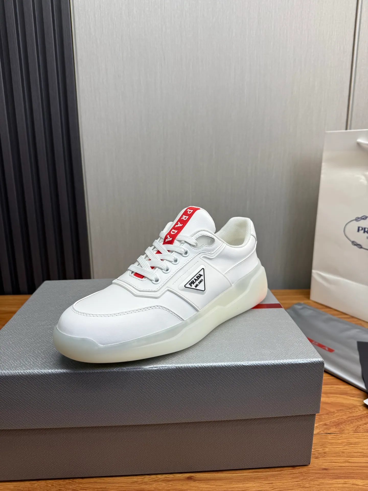 Factory price 600💰 [PRADA] Popular items in men's shoe counters, synchronized with the official website, 1 high-quality shipment ✔️Original cowhide + cowhide lining, 1🆚1 replica, original sole, 38-45 (45 customized, non-refundable)